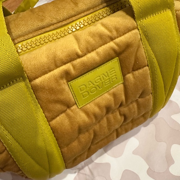 Dagne Dover (limited edition) yellow velvet purse - Picture 10 of 12